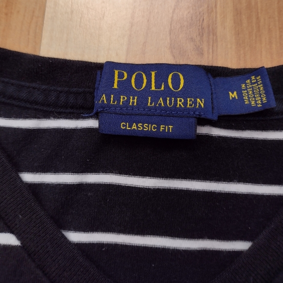 Ralph Lauren Polo Shirt Medium - Picture 4 of 7